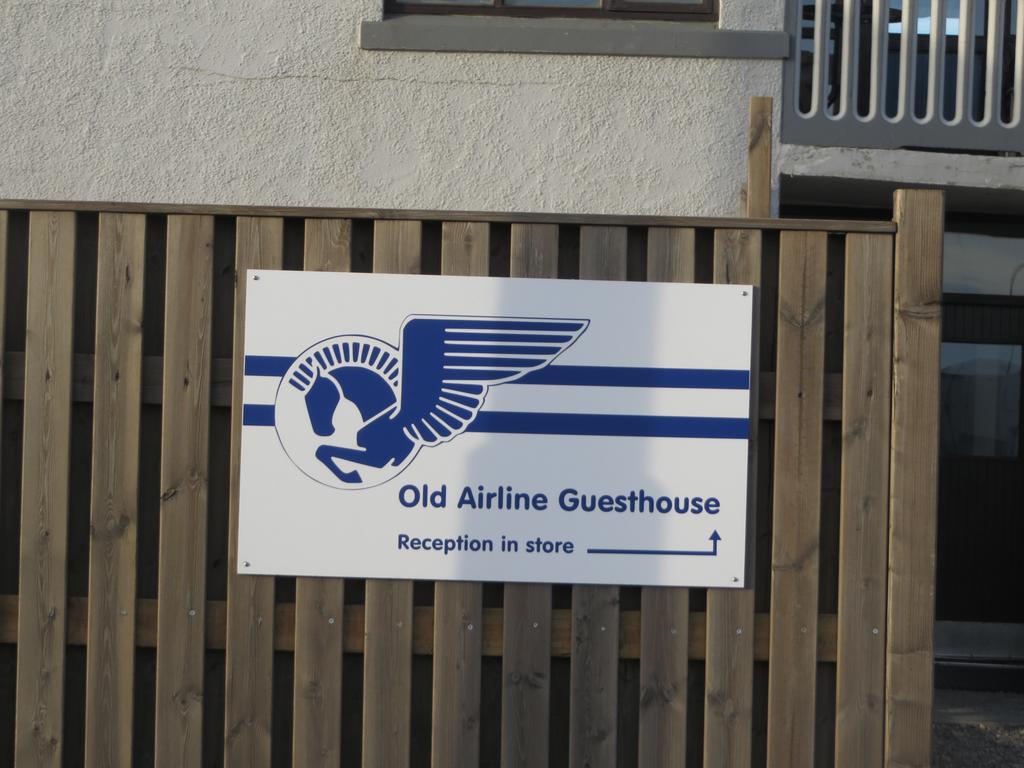 Old Airline Guesthouse Hofn Exterior photo